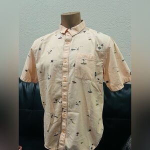 VANS island vibe  short sleeve shirt size L great condition